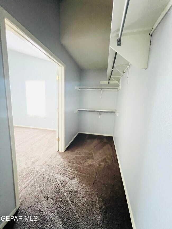 Building Photo - 12369 Tierra Apache Rd