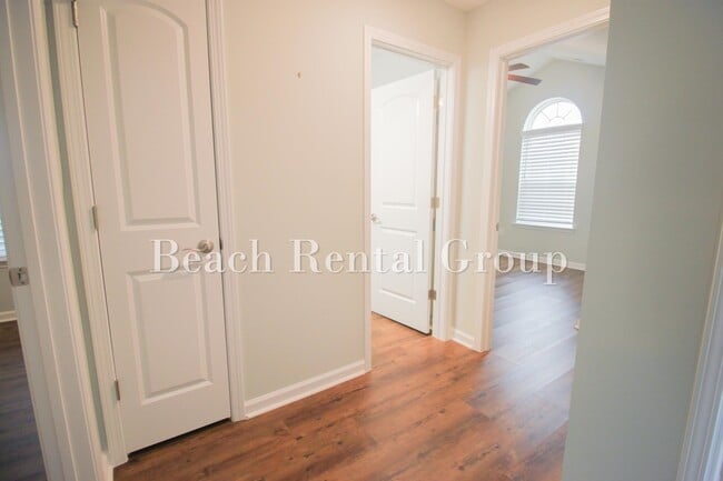 Building Photo - 35 Palmetto Green Dr