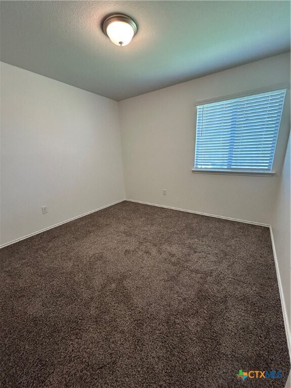 Building Photo - 311 Paddock Ln