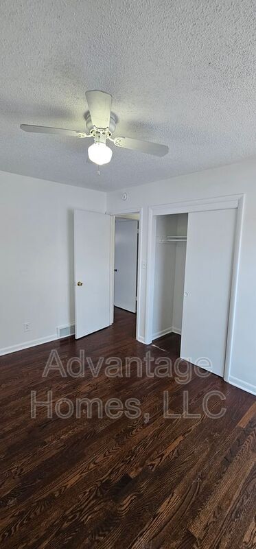 Building Photo - 9625 Beacon Ave