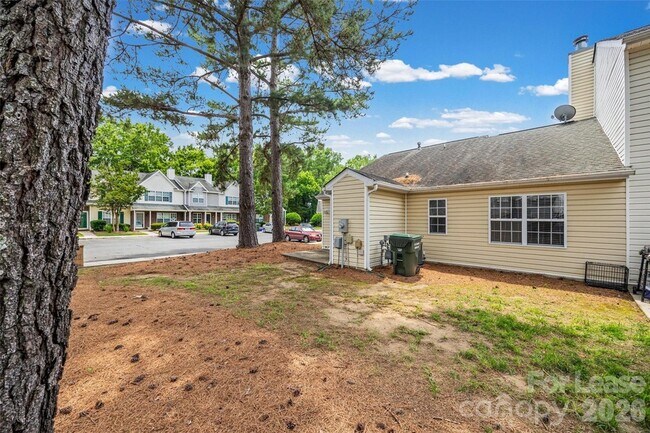 Building Photo - 12811 Spirit Bound Way
