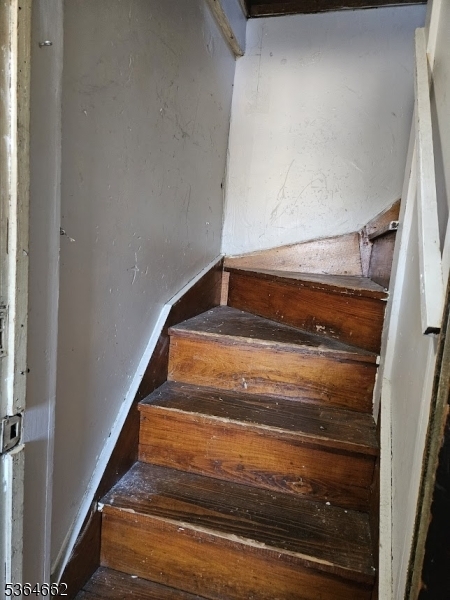 Building Photo - 378 South St