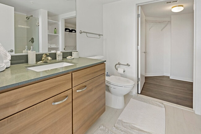 Building Photo - 1751 Pinnacle Dr