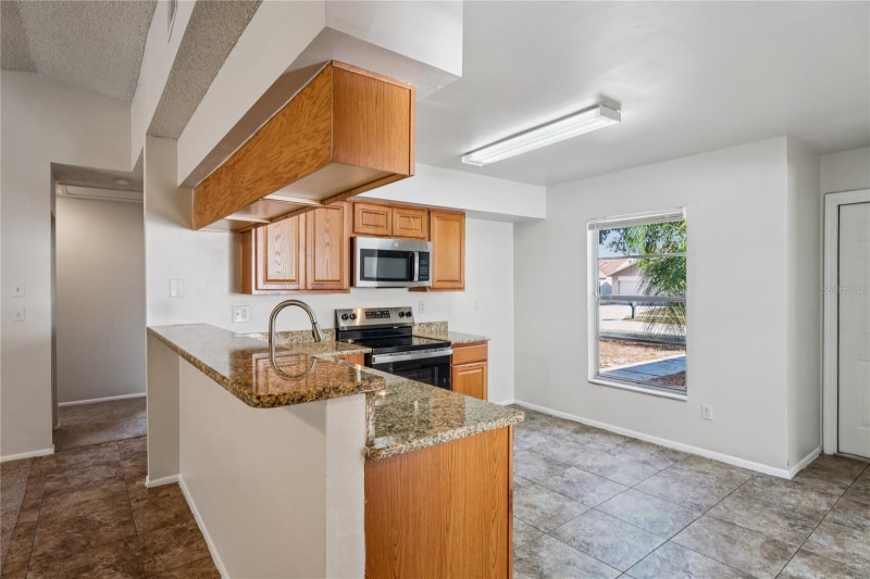 Building Photo - 11321 Blackbark Dr