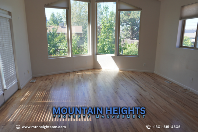 Building Photo - 2784 E Delsa Dr