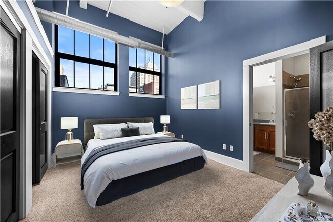 Building Photo - 210 Ellicott St