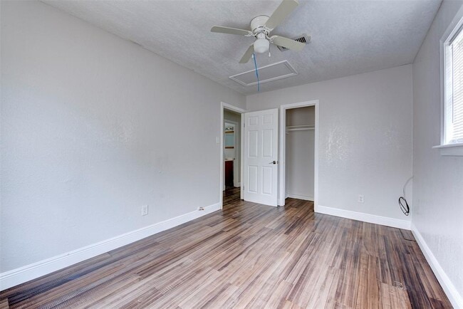 Building Photo - 1209 Cabell St