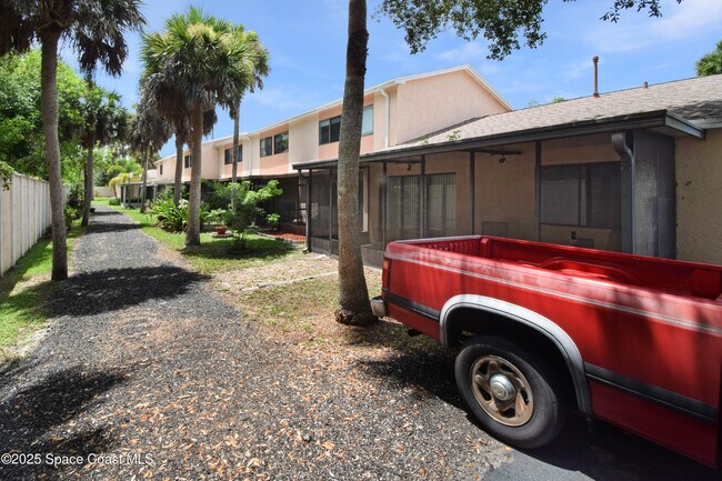 Building Photo - 171 Bluefish Pl
