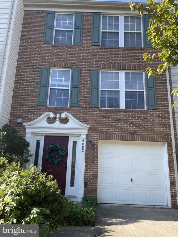 Building Photo - 4002 Fountain Bridge Ct