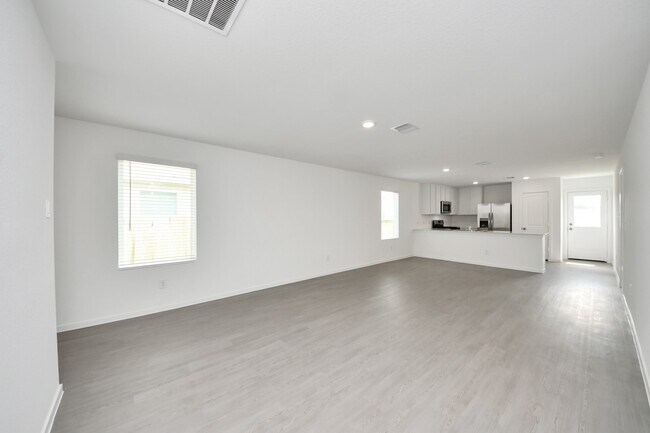 Building Photo - 311 Brandi Dr