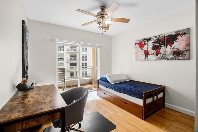 Building Photo - 471 NE 25th St