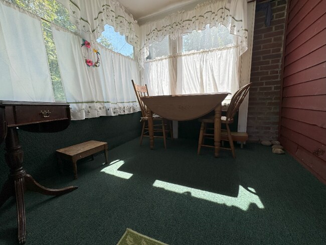 Building Photo - 4001 Lessig Ln