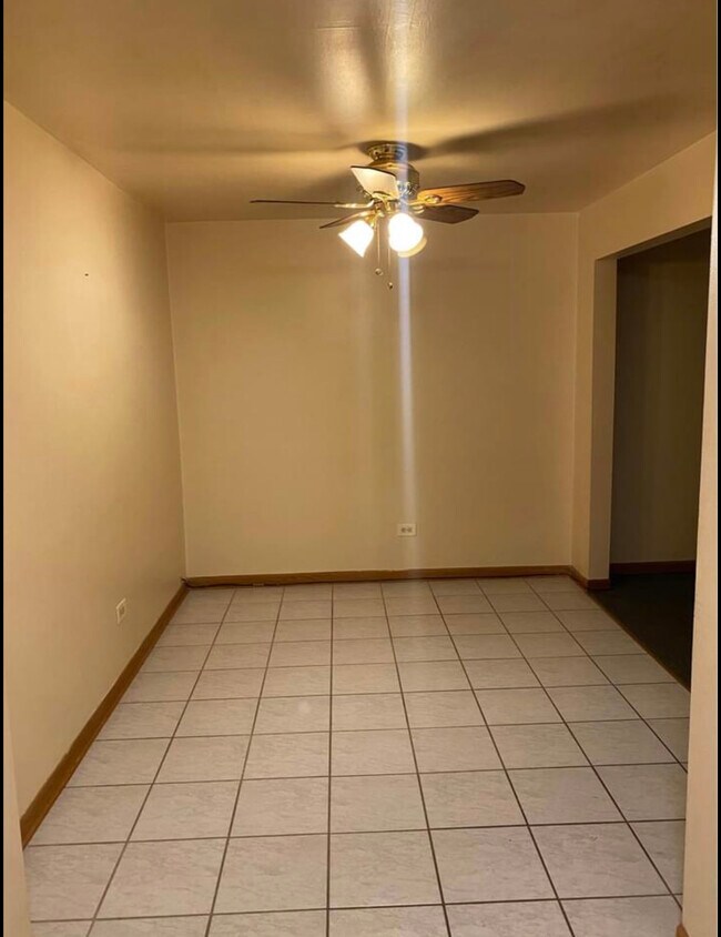 Building Photo - 6937 W 64th Pl