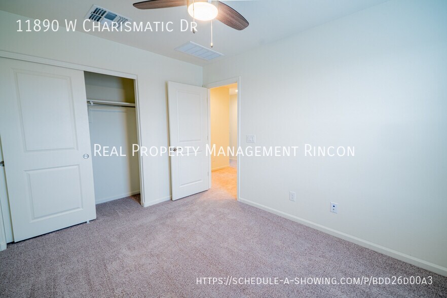 Building Photo - 11890 W Charismatic Dr