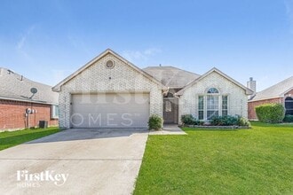 Building Photo - 137 Sequoia Rd