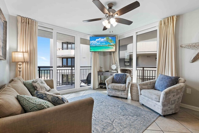 Building Photo - 833 Santa Rosa Blvd