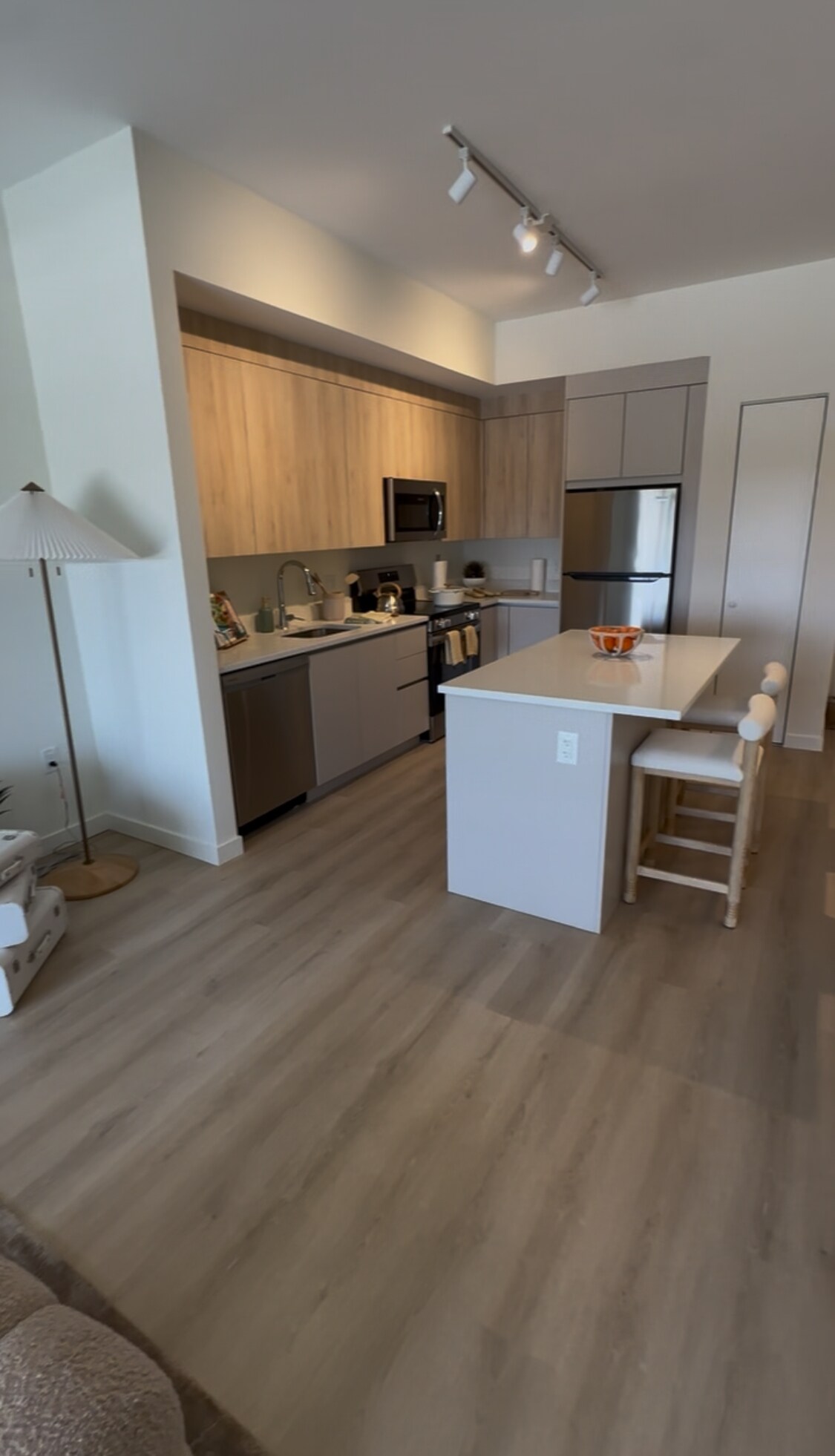 Building Photo - 1715 N J Ter