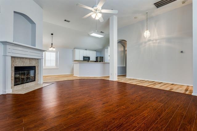 Building Photo - 4316 Sahara Ln