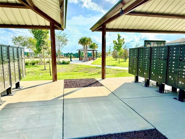 Building Photo - 2104 Axel St