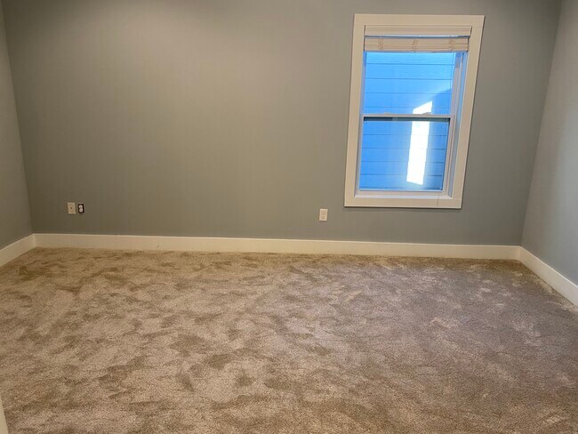 Building Photo - 8603 Marlin Pl