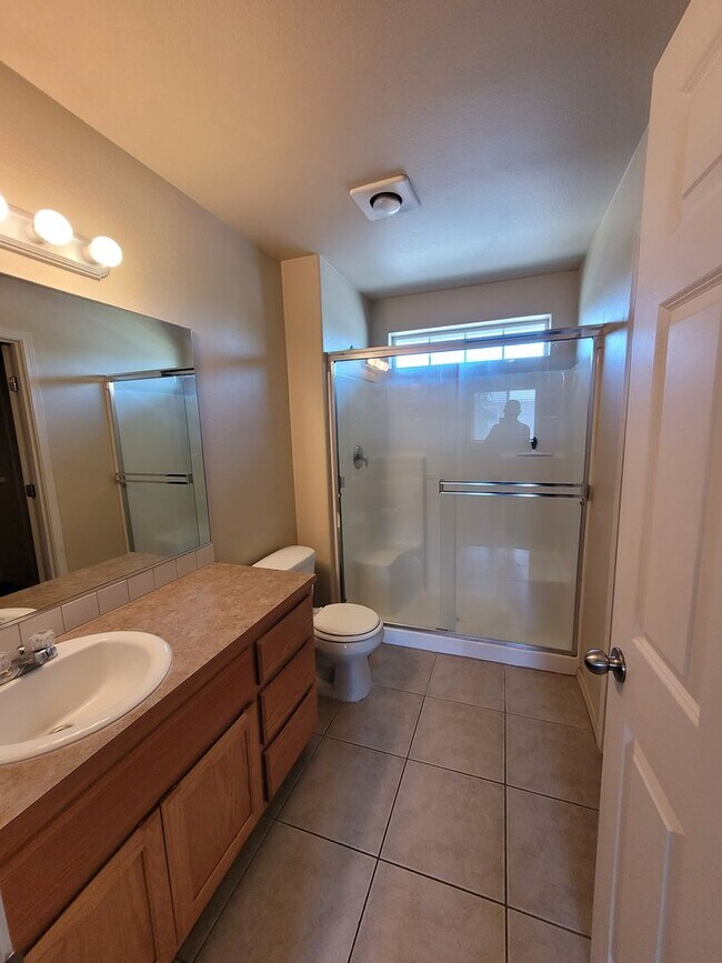 Building Photo - 511 Sandalwood Pl