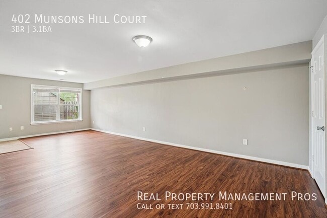 Building Photo - 402 Munsons Hill Ct
