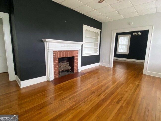 Building Photo - 44 W Howell St