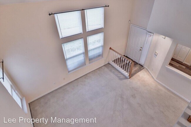 Building Photo - 2 br, 2.5 bath House - 120 Buttonwood Lane