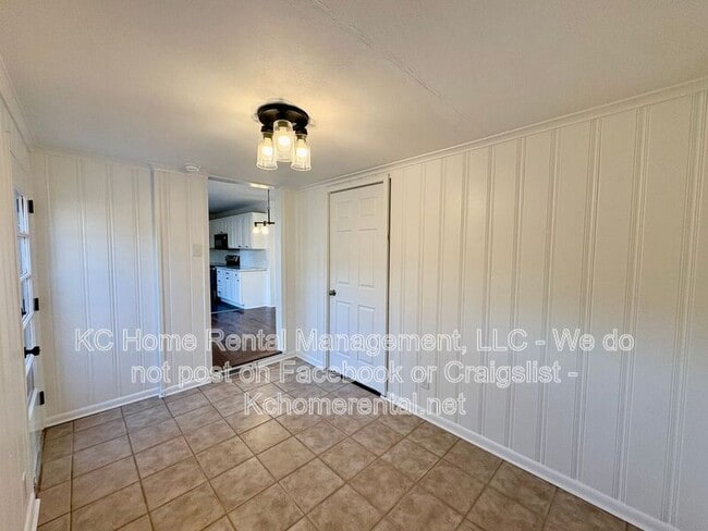 Building Photo - 9001 Jarboe St