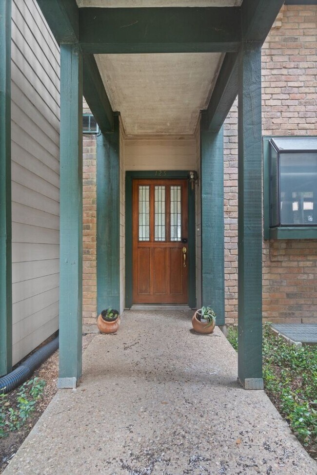 Building Photo - 1741 Spyglass Dr