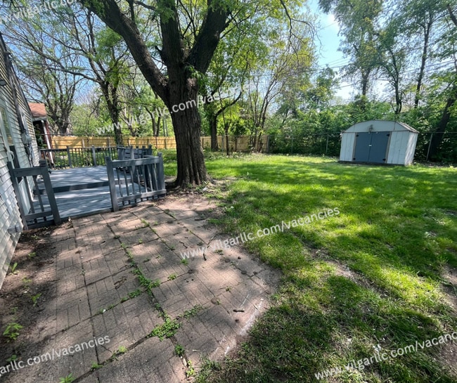 Building Photo - This stunning 4 Bedroom, 1 Bath home in Gary, IN