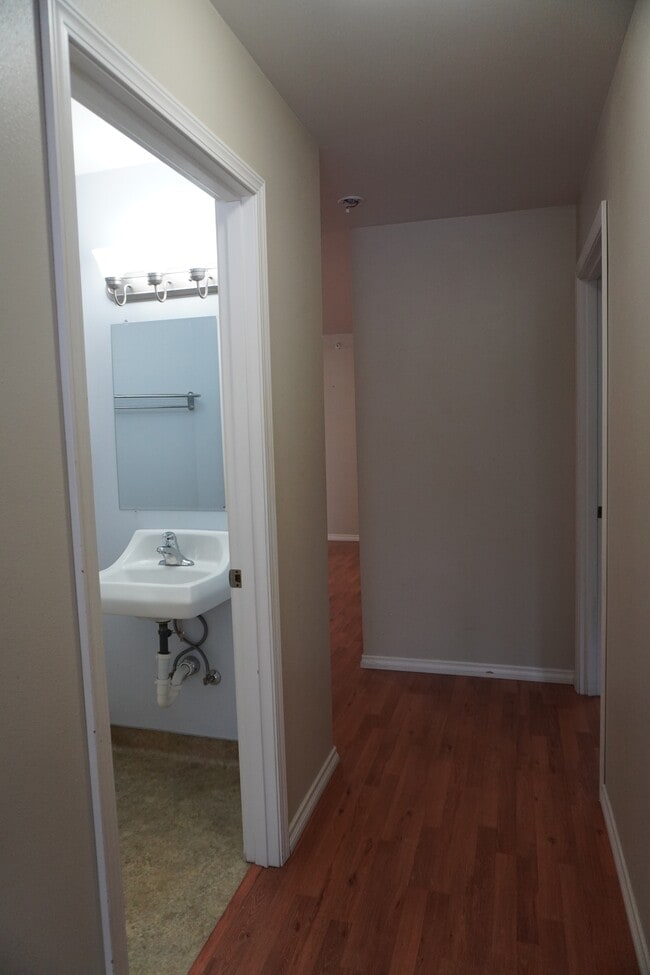 Building Photo - 1705 Resurrection Blvd