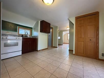 Building Photo - 1113 Spring St NE