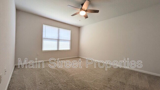 Building Photo - 10624 Queens Gate Cir