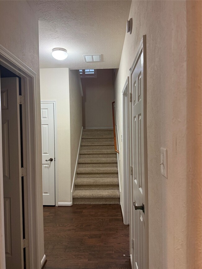 Building Photo - 17522 Durham Ridge Ln