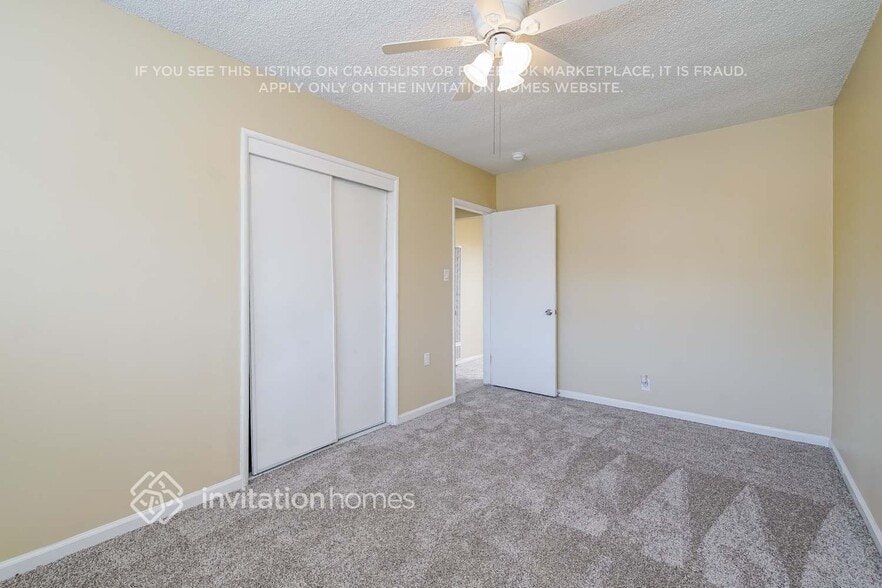 Building Photo - 4703 W 169th St