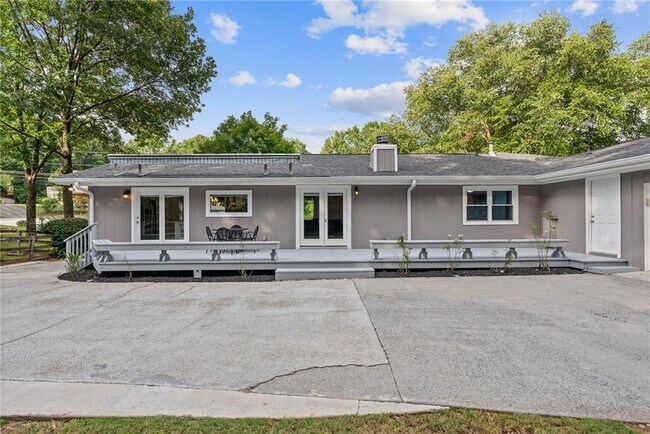 Building Photo - 3865 Vic-Ar Ct