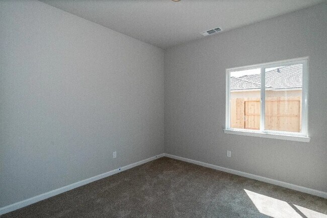 Building Photo - 4048 Larner Way