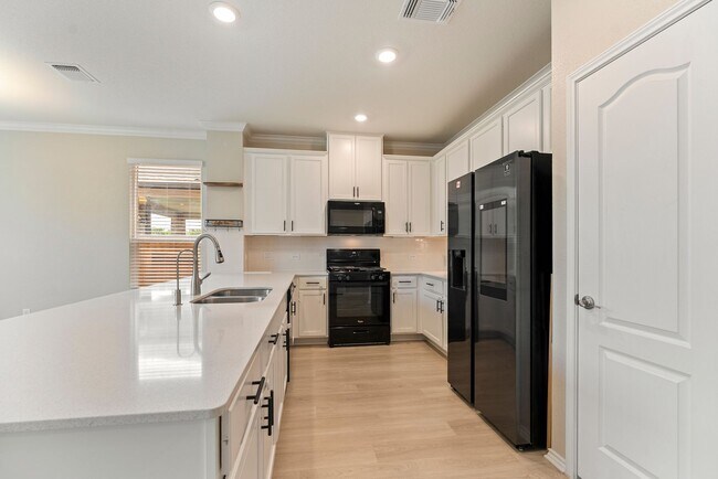 Building Photo - Elevated Leander Living | Modern Comfort Meets Quiet, Connected Convenience