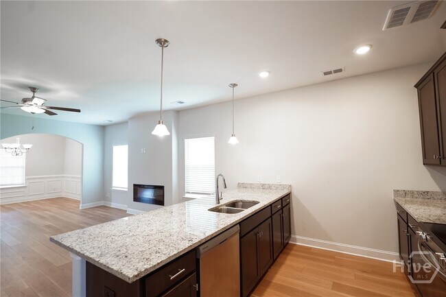 Building Photo - 38 Sago Palm Wy