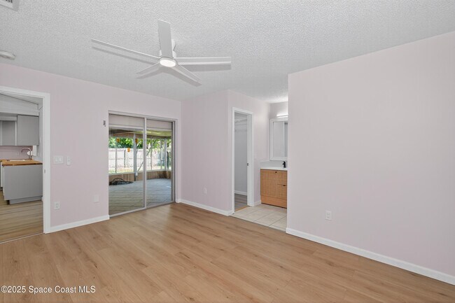 Building Photo - 458 Freeman Rd NW