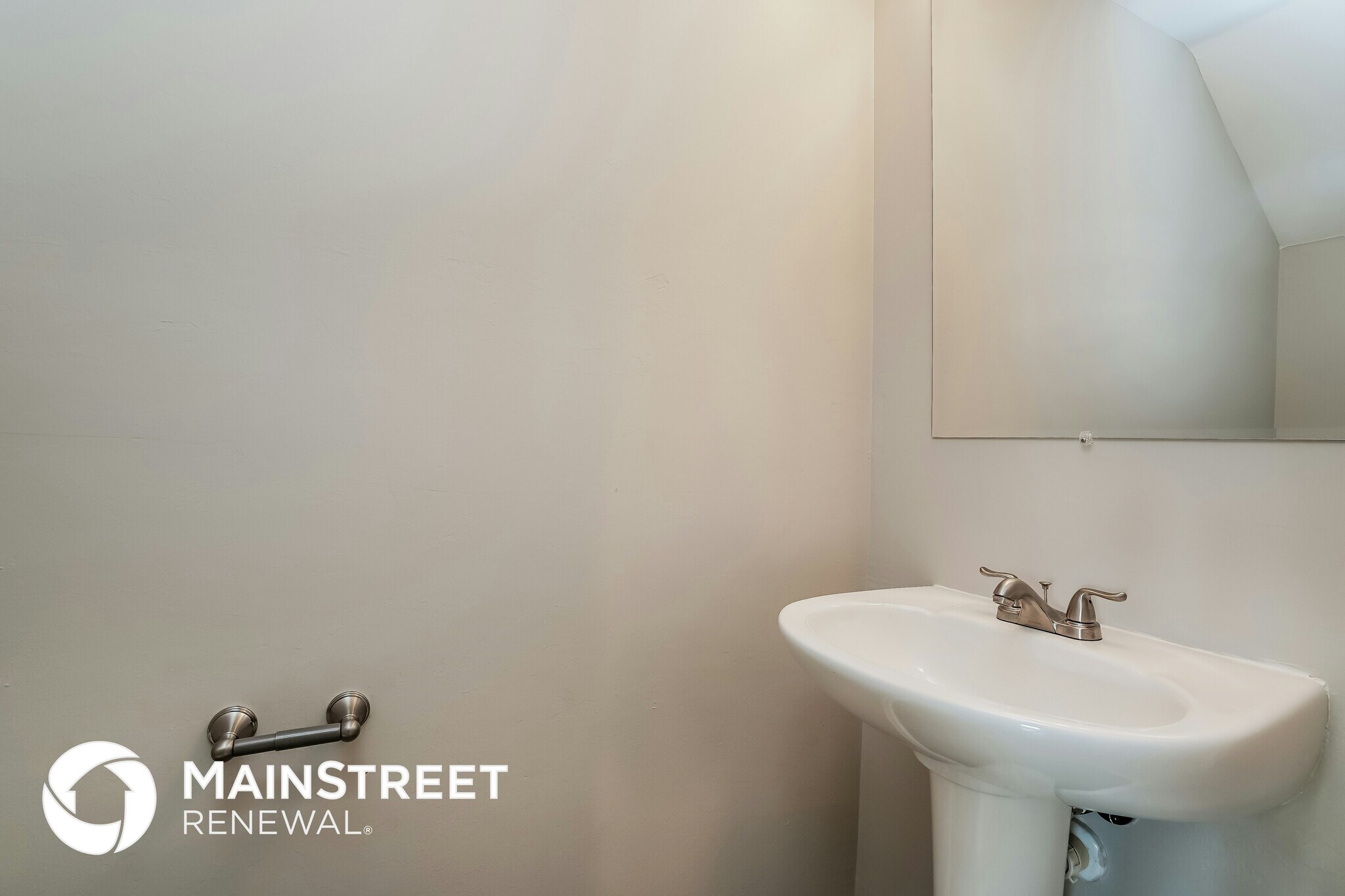 Building Photo - 3202 37th St W