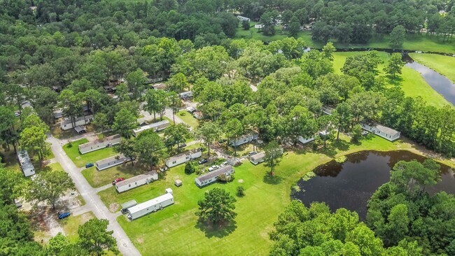 Building Photo - 304 Deer Run Dr