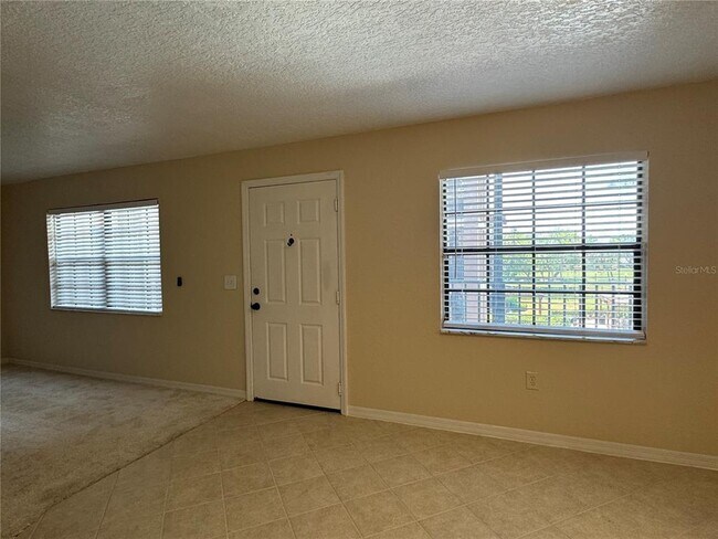 Building Photo - 6100 Gulfport Blvd S