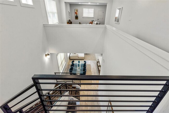 Building Photo - 1273 Summerbrooke Cir