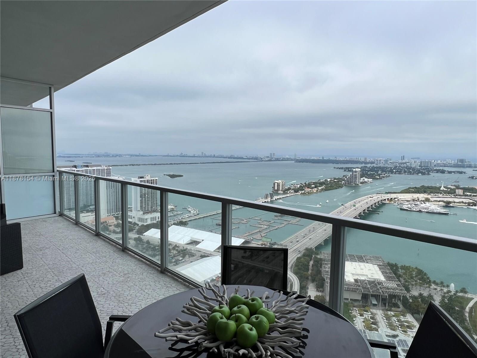 Building Photo - 1100 Biscayne Blvd