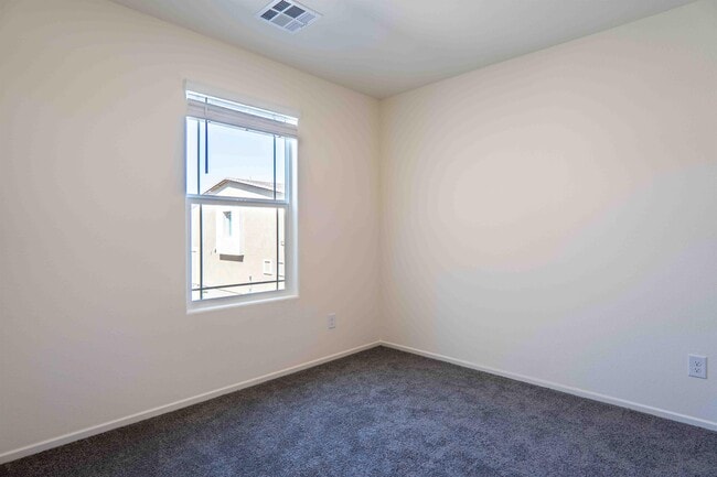 Building Photo - 3727 CELESTA VISTA Ave