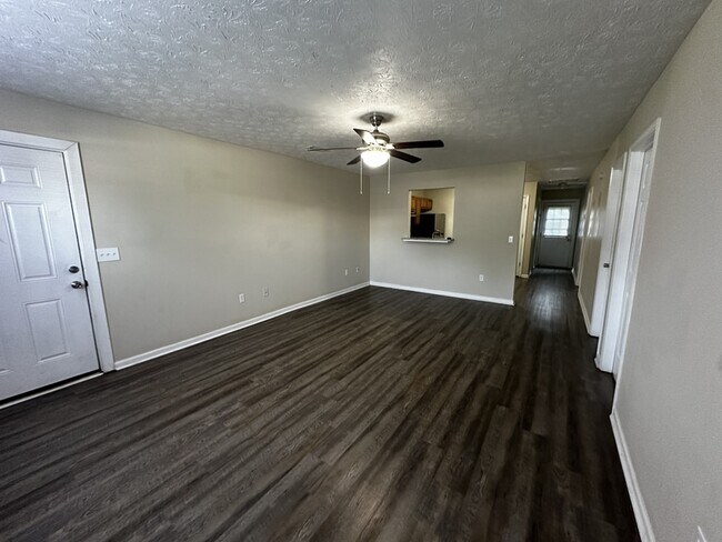 Building Photo - 1150 Micha Way