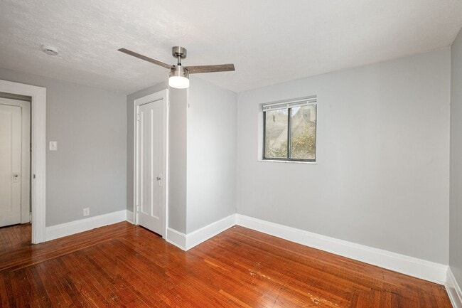 Building Photo - 2128 Crane Ave