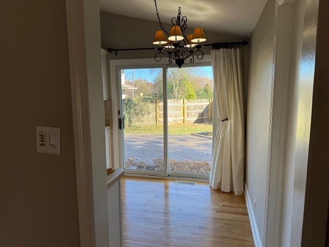 Building Photo - 1124 Holly Ct